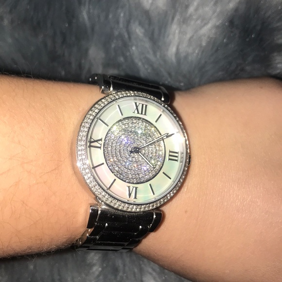 Michael Kors Accessories - 🆕Michael Kors Watch